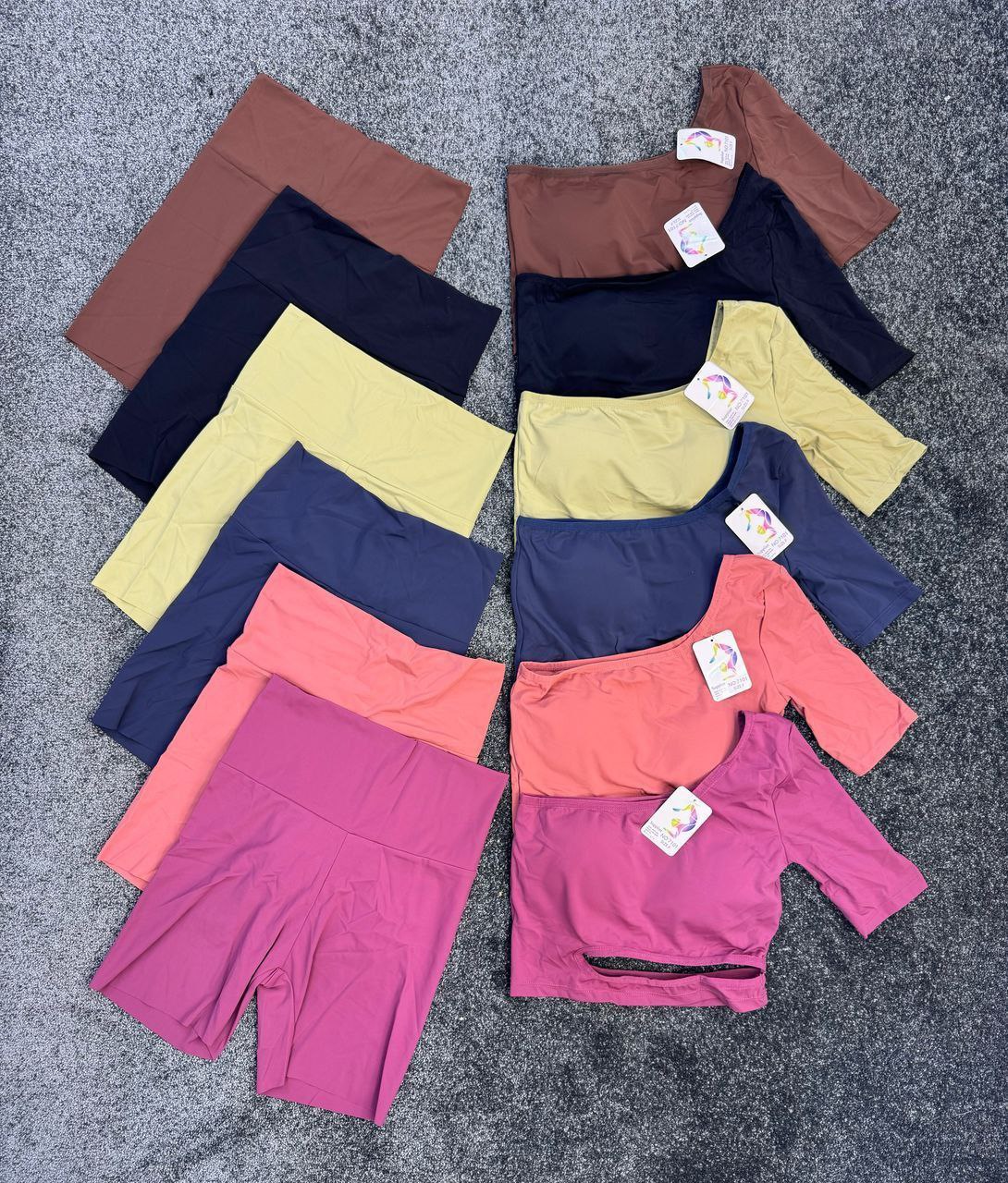 ست نیمتنه  رومی و شلوارک جنس فلامنت